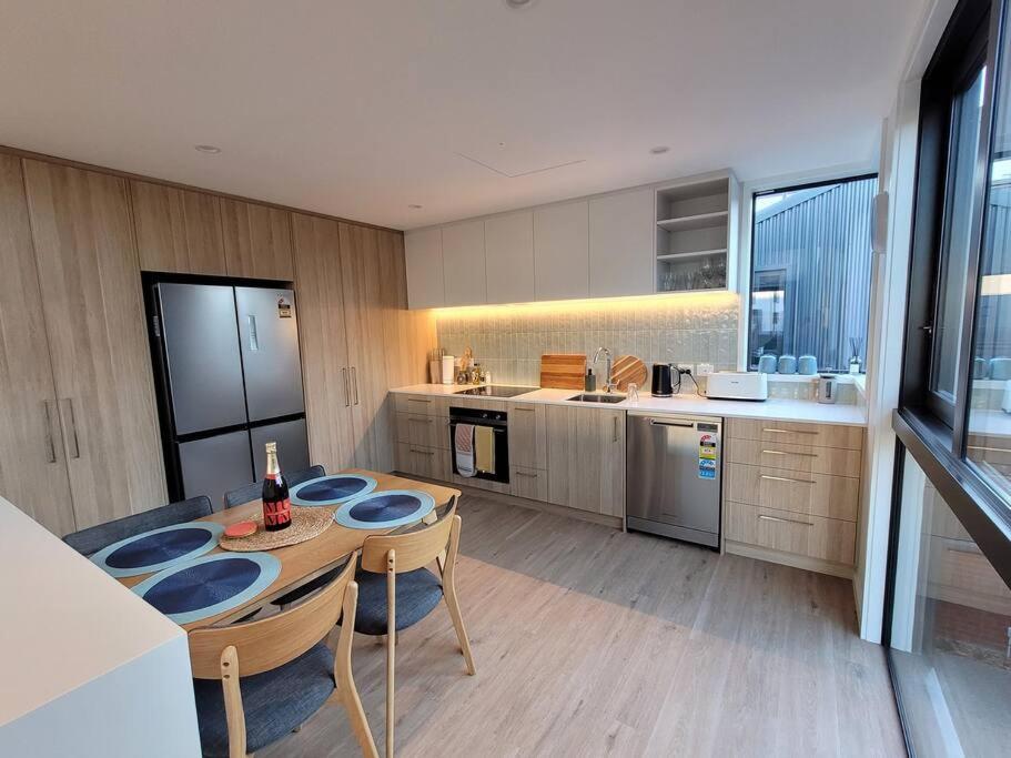 כרייסטצ'רץ' Downtown Apartment מראה חיצוני תמונה